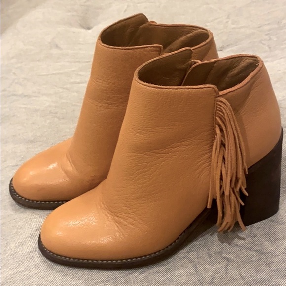 Authentic CHLOE camel fringed booties women 35 - Picture 6 of 6